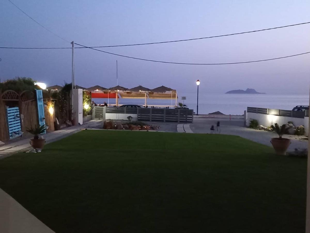 Coral Sea Apartment Кокинос Пиргос Екстериор снимка